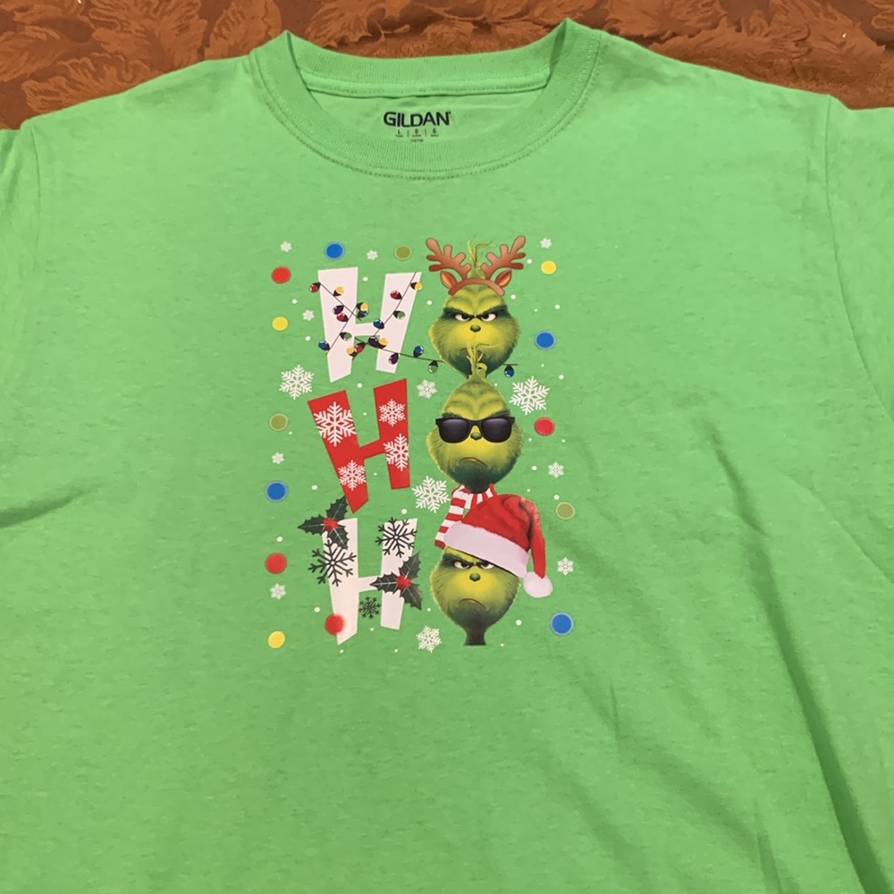 NWOT Youth size large Grinch tee shirt - Picture 5 of 5
